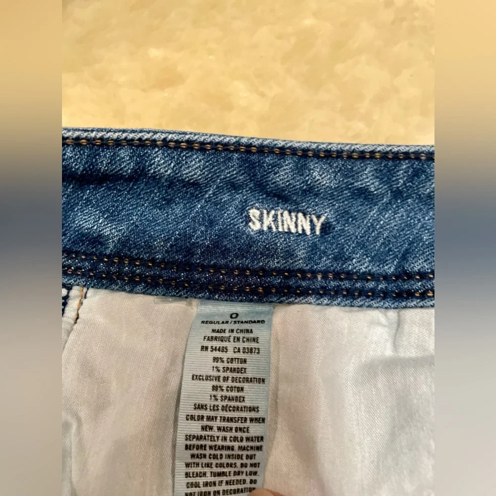 AMERICAN EAGLE - Y2K STUDDED JEANS - Size ) - Picture 2 of 11